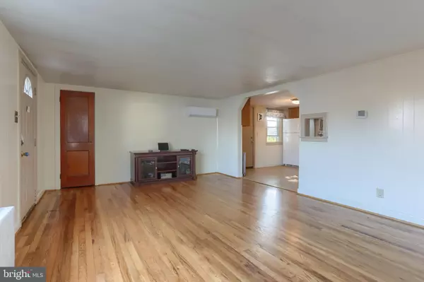 Cleona, PA 17042,216 W UNION ALY