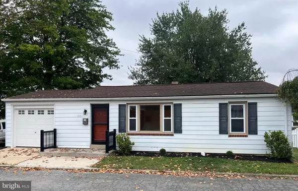 216 W UNION ALY, Cleona, PA 17042