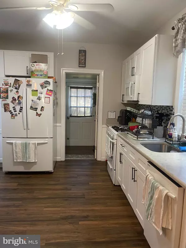 Gloucester City, NJ 08030,513 1/2 MARKET ST