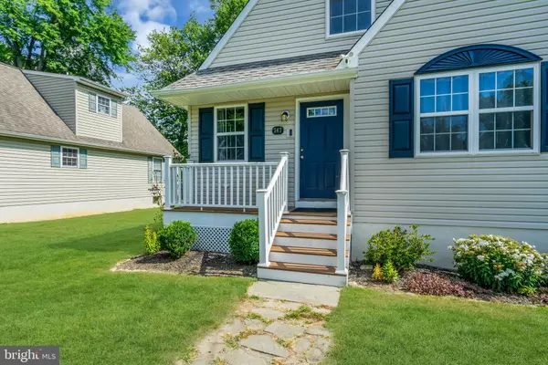 Langhorne, PA 19047,747 ELM AVE