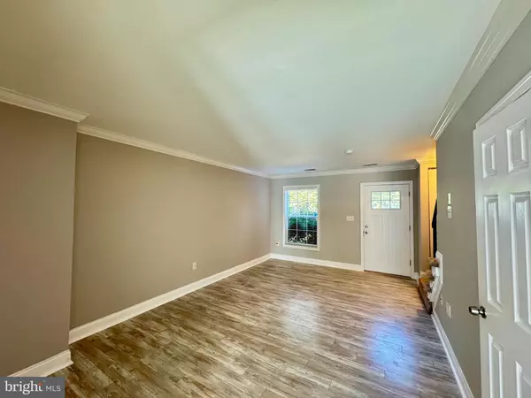 Frederick, MD 21703,526 LANCASTER PL #526