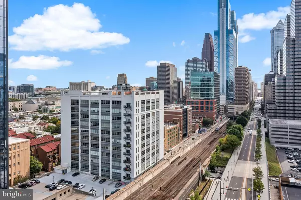 2200 ARCH ST #404, Philadelphia, PA 19103