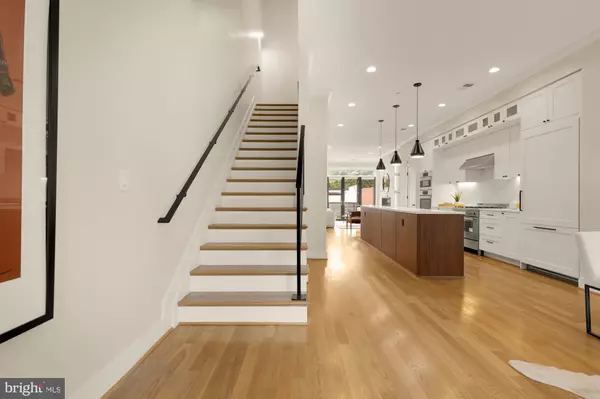 Washington, DC 20003,1311 D ST SE