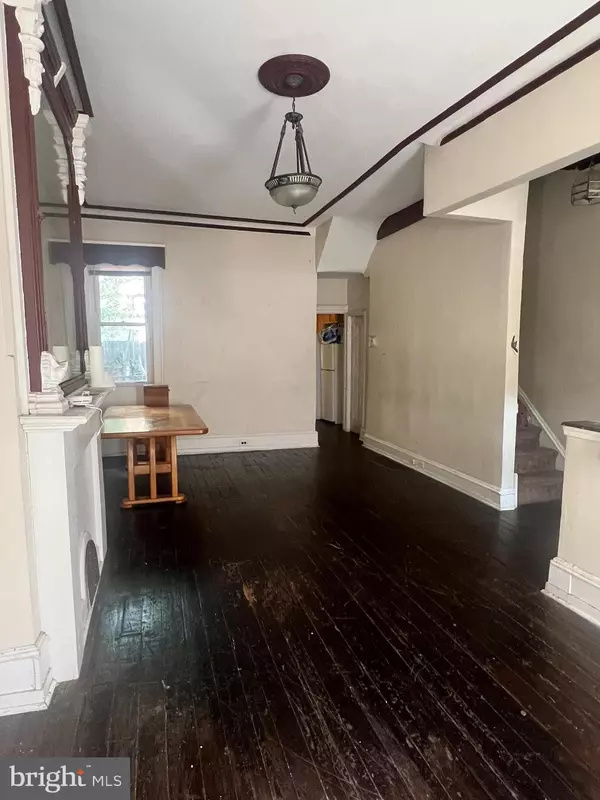 Philadelphia, PA 19121,2033 N CARLISLE ST