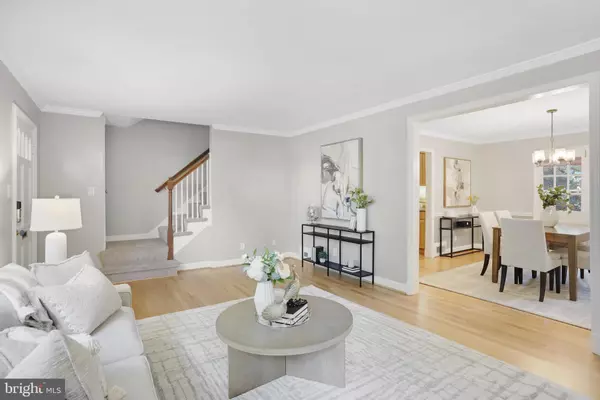 Bethesda, MD 20817,5614 OAKMONT AVE