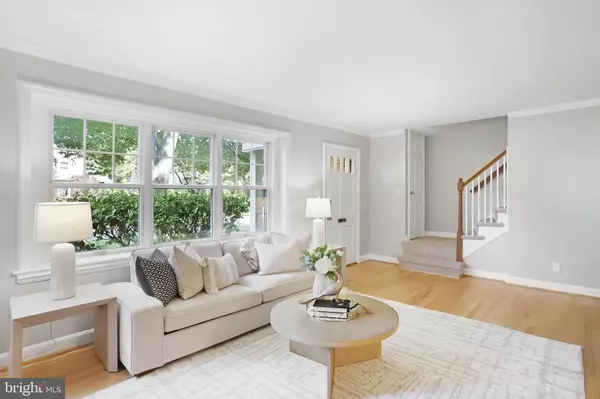 Bethesda, MD 20817,5614 OAKMONT AVE