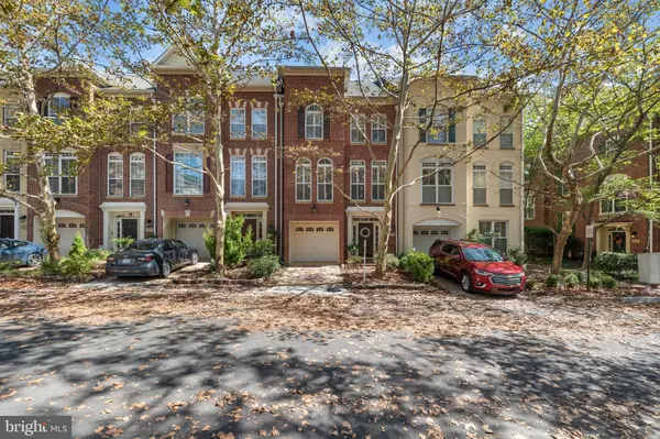 Alexandria, VA 22304,5265 COLONEL JOHNSON LN