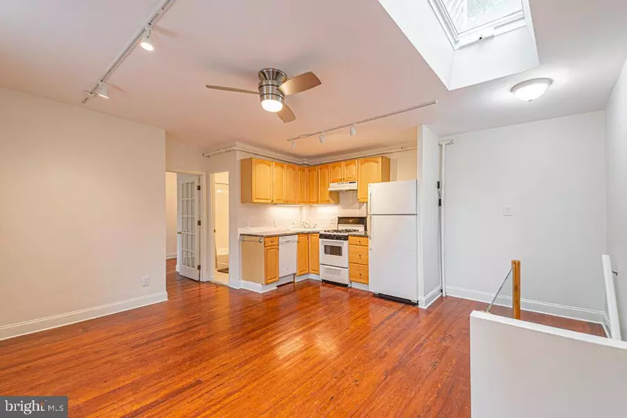 403 S 23RD ST, Philadelphia, PA 19103