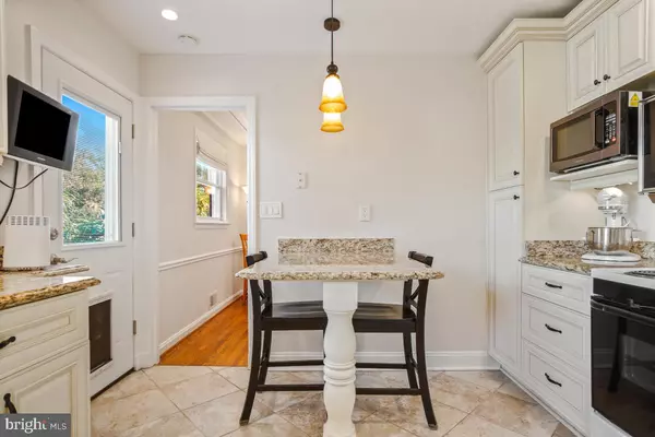 Kensington, MD 20895,4507 CLEARBROOK LN