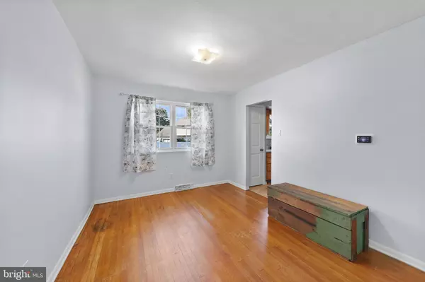Beverly, NJ 08010,204 N HARRISON AVE