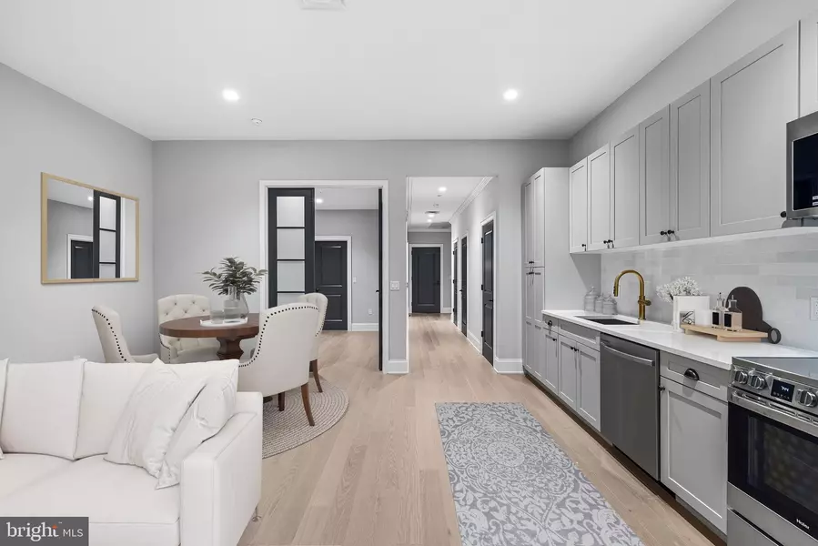 200 S BROAD ST #325, Philadelphia, PA 19102