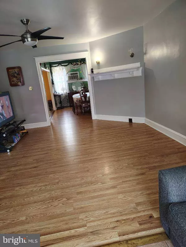 Philadelphia, PA 19149,1431 ROSALIE ST