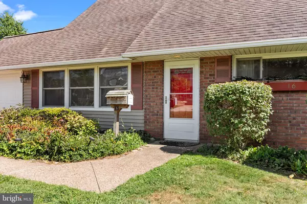 Levittown, PA 19054,16 VIVIDLEAF LN