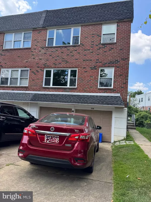 110 NANDINA ST, Philadelphia, PA 19116