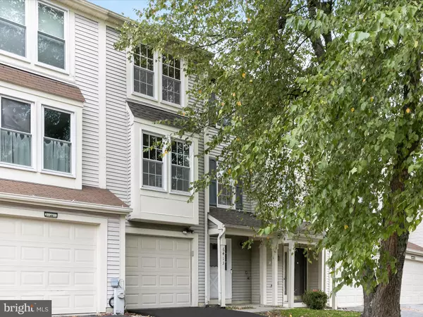 Columbia, MD 21045,6413 POUND APPLE CT