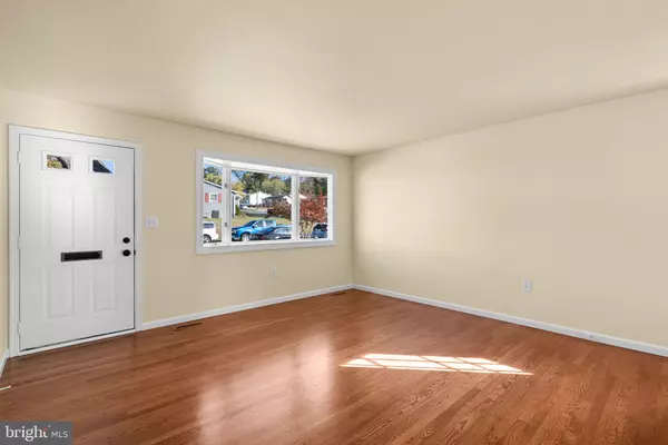 Laurel, MD 20724,3341 VALLEY LEE S