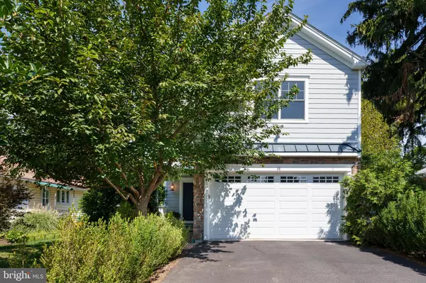 28 HILLSIDE RD, Princeton, NJ 08540