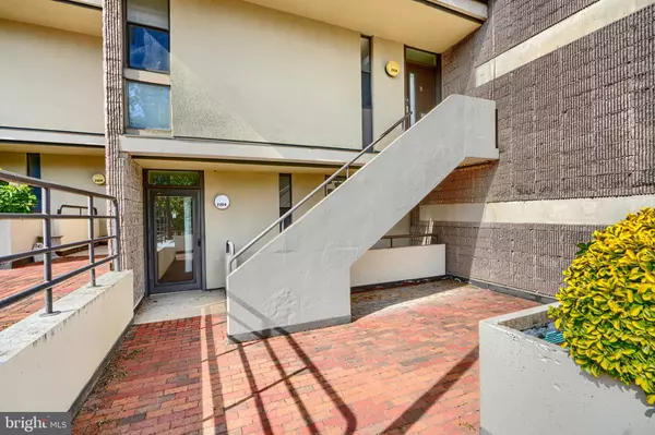 Baltimore, MD 21209,2206 DEERFERN CRESCENT CRES