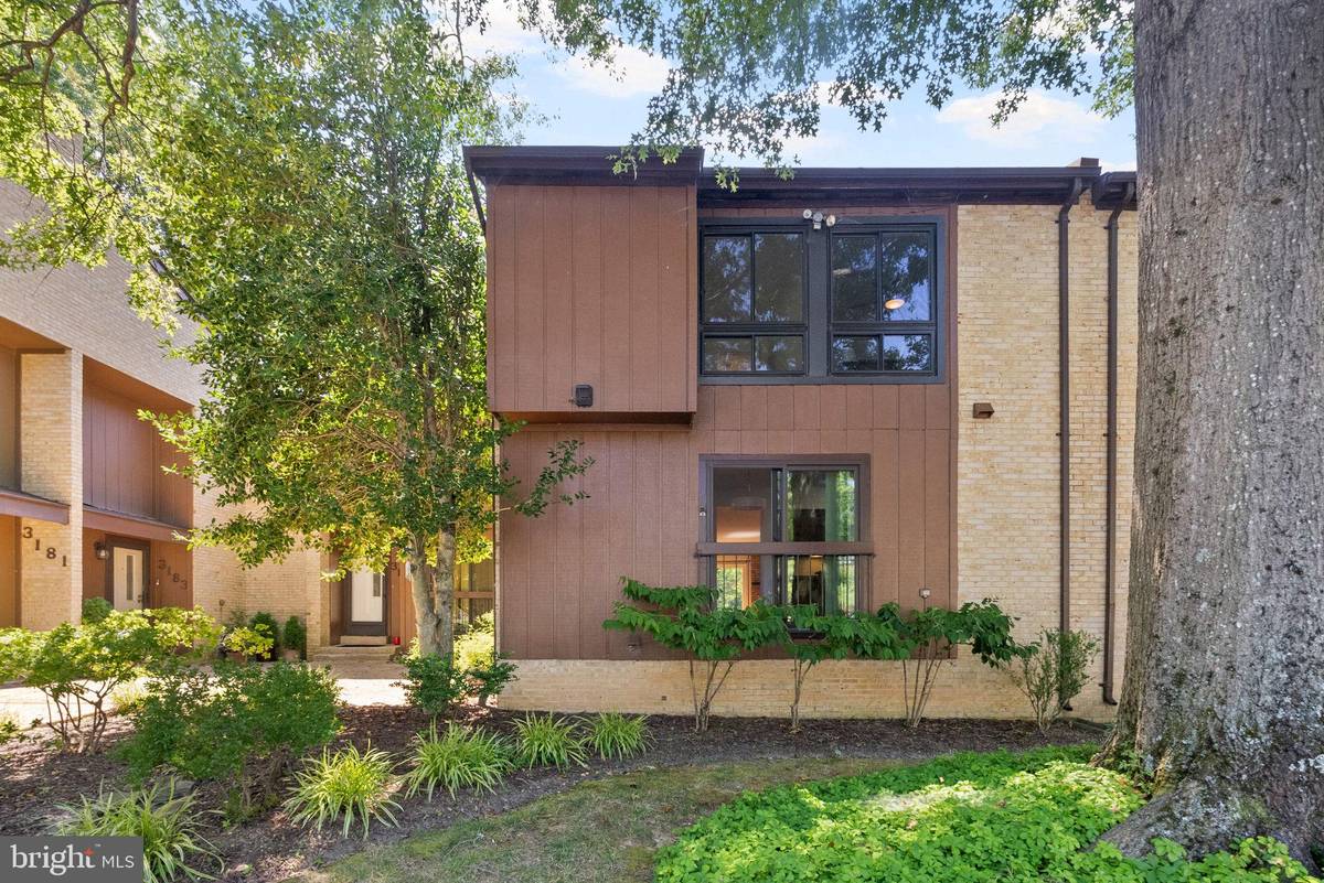 Fairfax, VA 22031,3187 READSBOROUGH CT