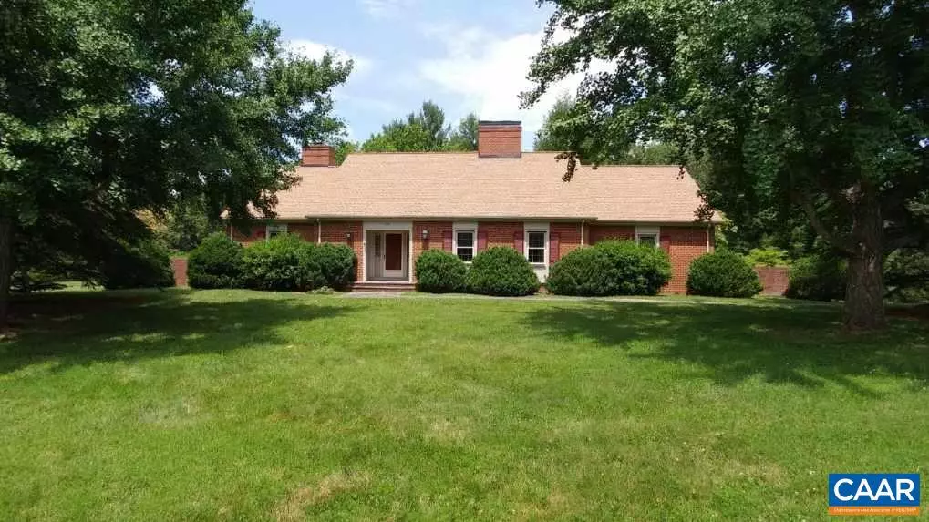 214 MONTVUE DR, Charlottesville, VA 22901