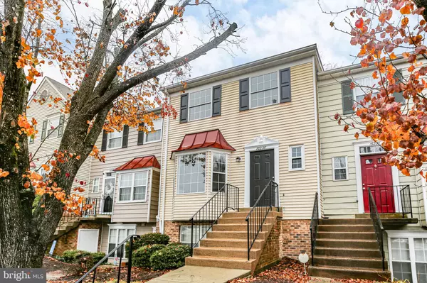 16238 TACONIC CIR #110E, Dumfries, VA 22025