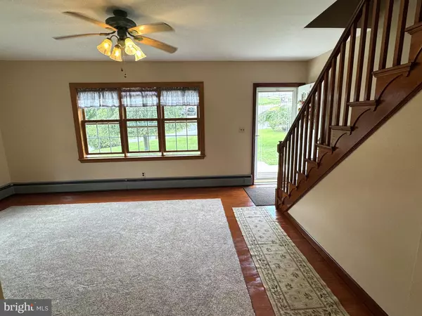 Lewistown, PA 17044,363 N WALNUT ST