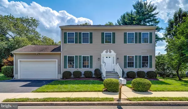 213 WESTERN AVE, Tuckerton, NJ 08087