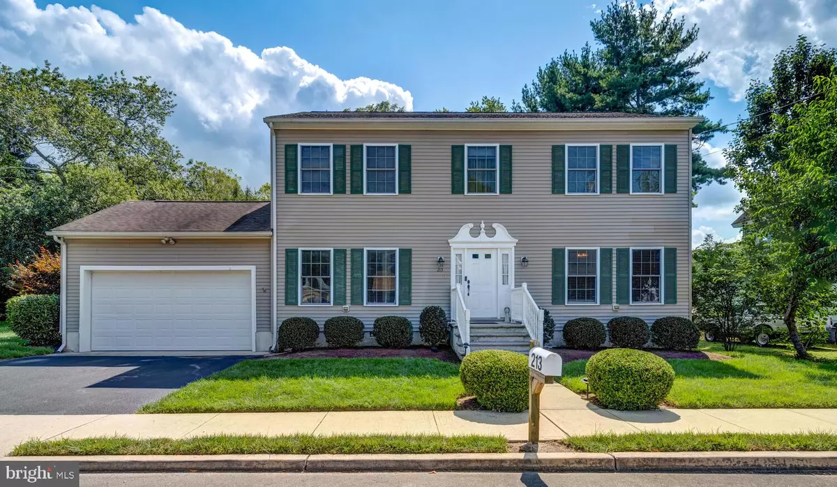 Tuckerton, NJ 08087,213 WESTERN AVE