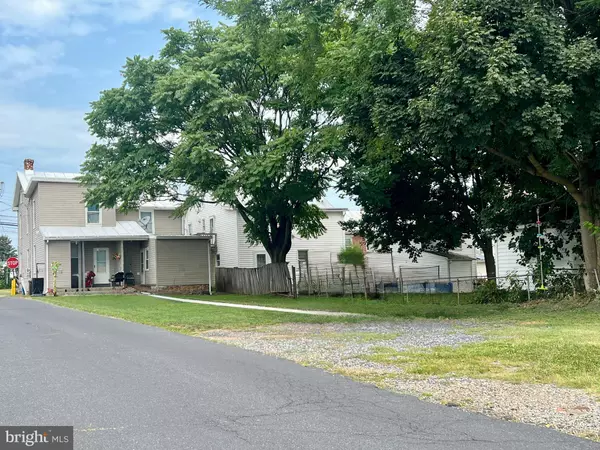 Littlestown, PA 17340,72-74 W KING ST