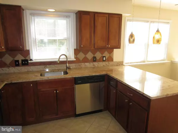 Alexandria, VA 22303,3509 KINGS CROSS RD