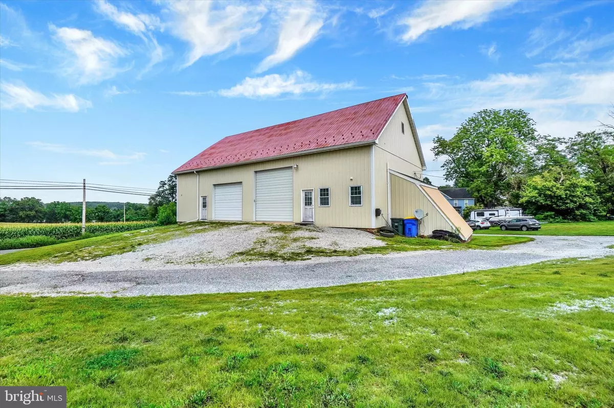 Dallastown, PA 17313,2882-2884 S QUEEN ST