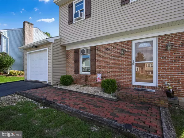 Ephrata, PA 17522,221 MARION TER