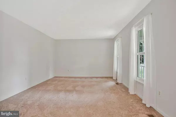 Ellicott City, MD 21043,5471 AUTUMN FIELD CT