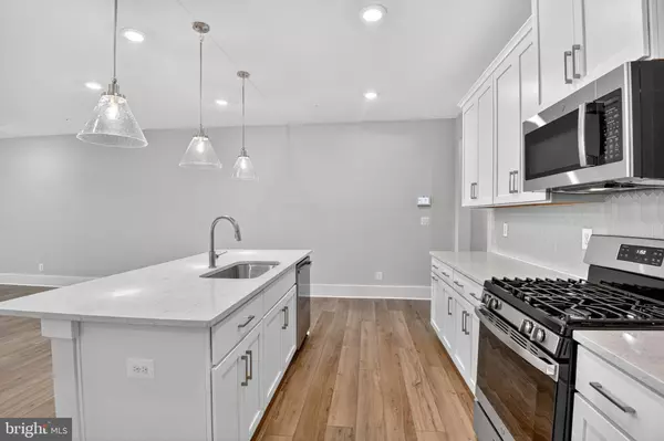 Upper Marlboro, MD 20772,3700 ELIZABETH RIVER DR