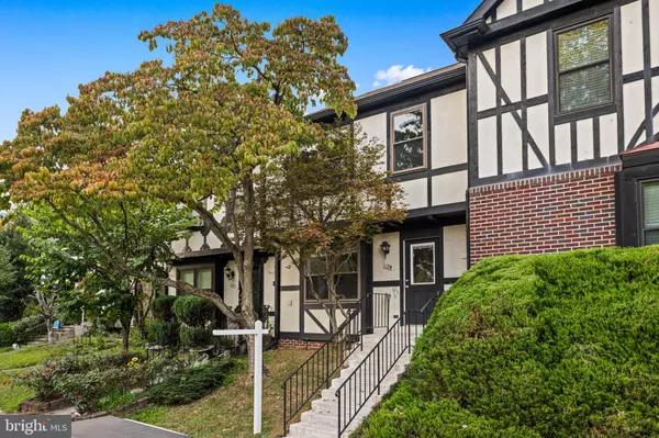 1129 PLAYER WAY,  Herndon,  VA 20170