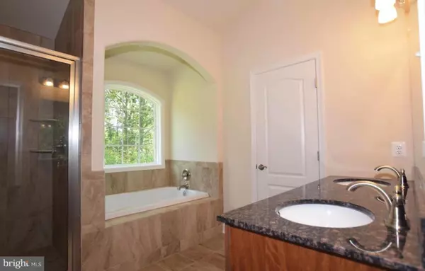 Stafford, VA 22554,13 WALKER WAY