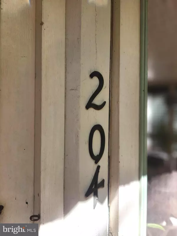 Mount Gretna, PA 17064,204 WEAVER AVE L-0006