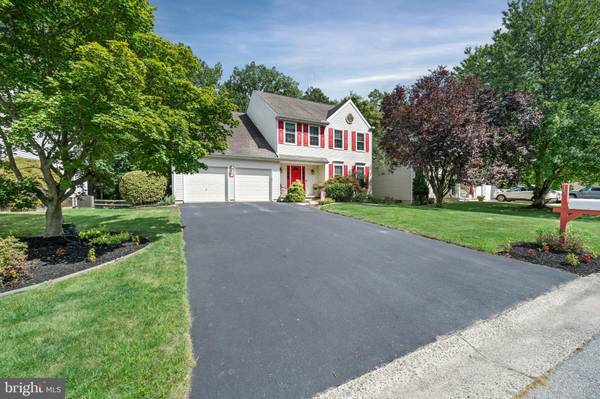 15 CHARLES PT, Newark, DE 19702