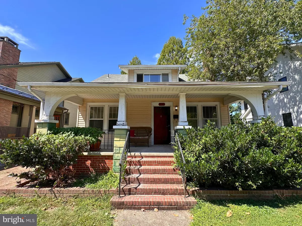 Alexandria, VA 22301,2502 LESLIE AVE