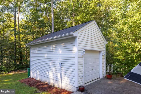 Ruther Glen, VA 22546,649 WELSH DR