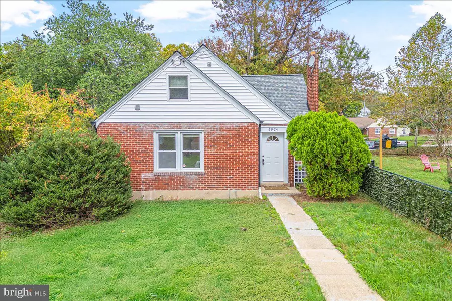 6924 RANDOLPH ST, Hyattsville, MD 20784