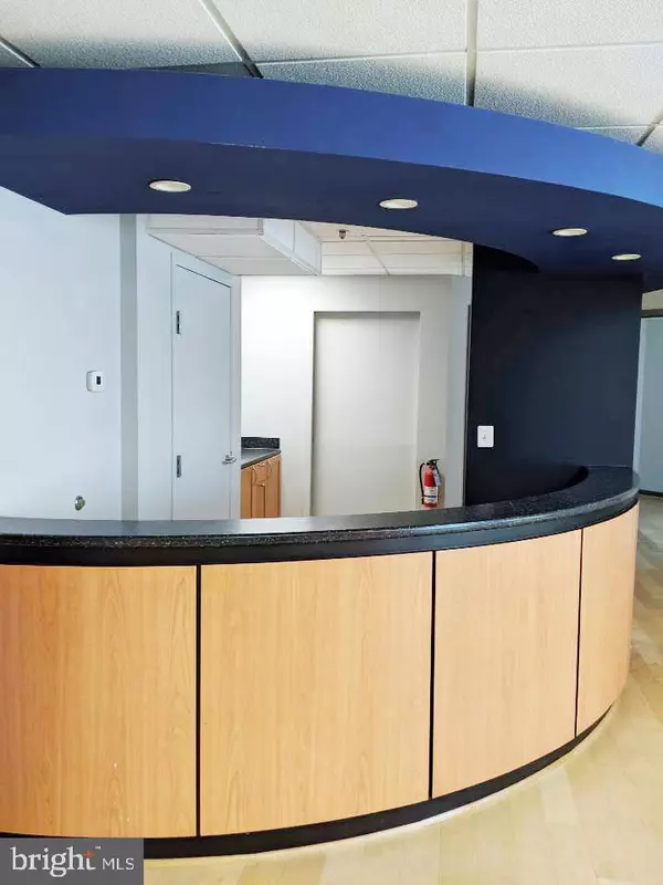 Annandale, VA 22003,4600 JOHN MARR DRIVE #101