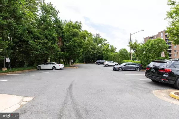 Annandale, VA 22003,4600 JOHN MARR DRIVE #101