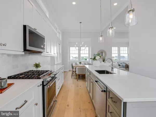 Long Beach Township, NJ 08008,10-B W MARSHALL AVE