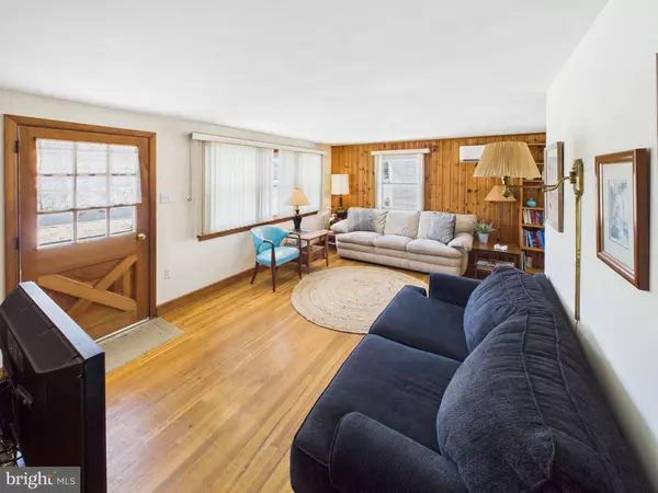 Surf City, NJ 08008,333 N 5TH ST