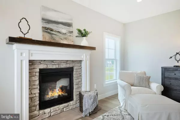 Annville, PA 17003,524 WINDING CREEK BLVD