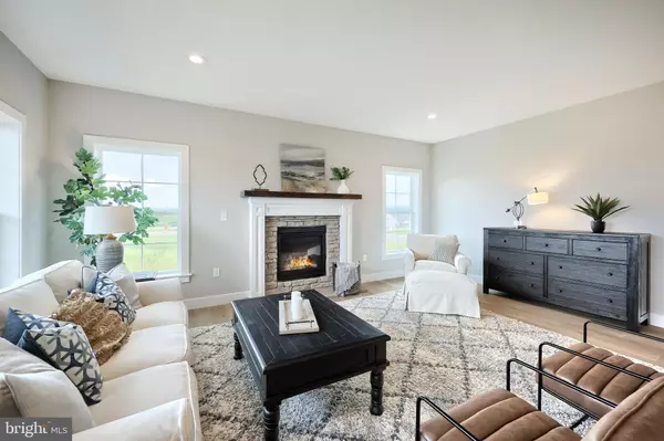 Annville, PA 17003,524 WINDING CREEK BLVD