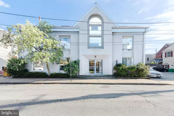 20 W THIRD ST, Media, PA 19063