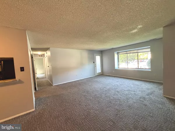 Mount Laurel, NJ 08054,4317-A ABERDEEN DR