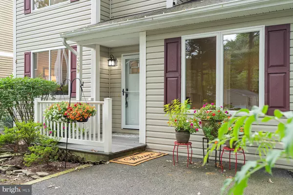 Severna Park, MD 21146,359 VALLEY STREAM RD N